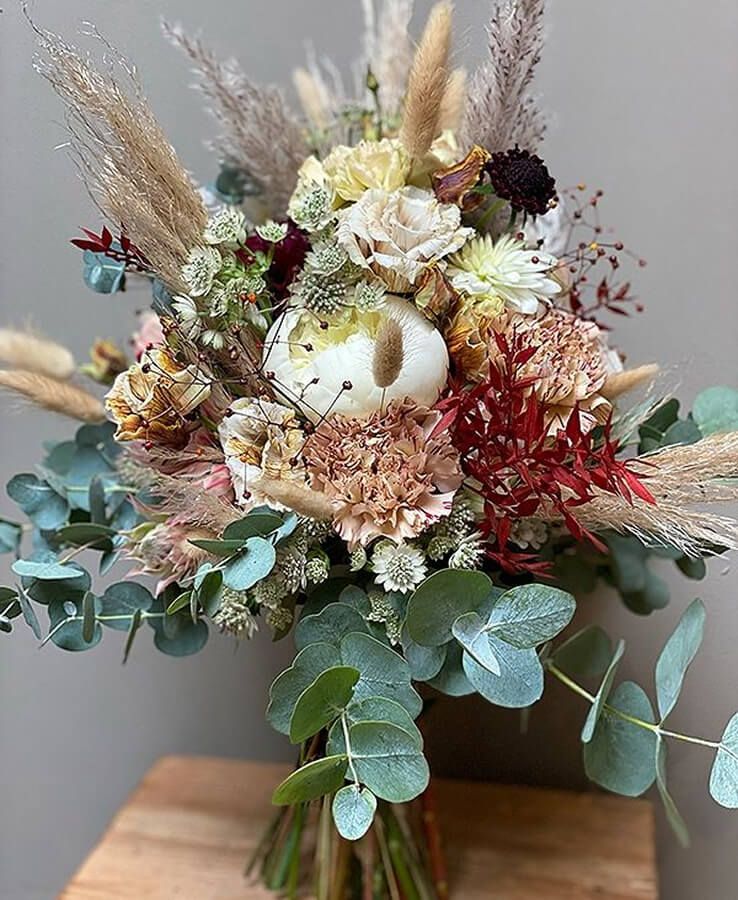 Bunte Blumen in einer Vase